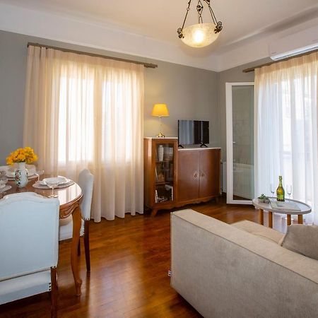 Le Boulevard Korfu Dış mekan fotoğraf